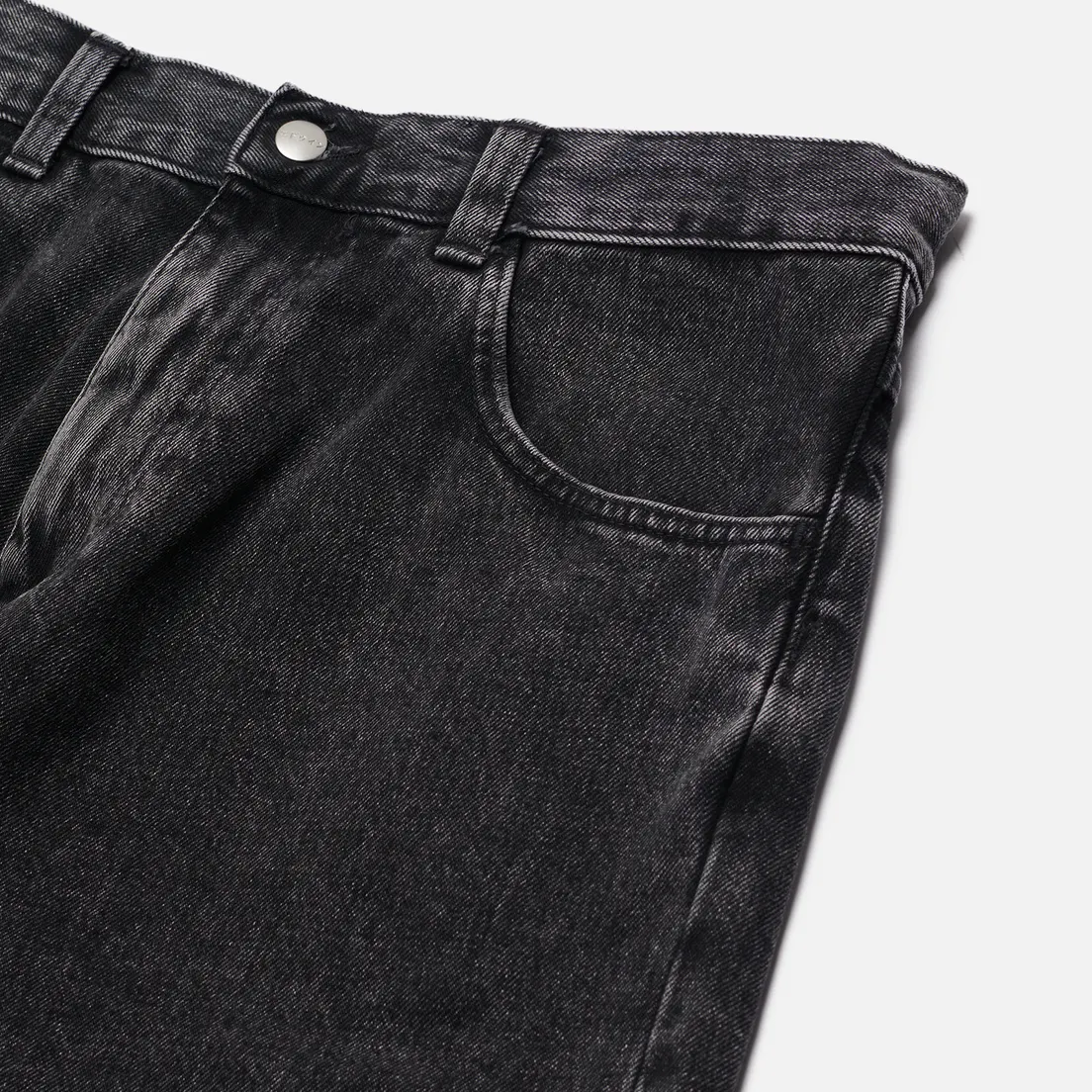 Edwin Мужские шорты Worker Pembroke Black Denim 13.56 Oz