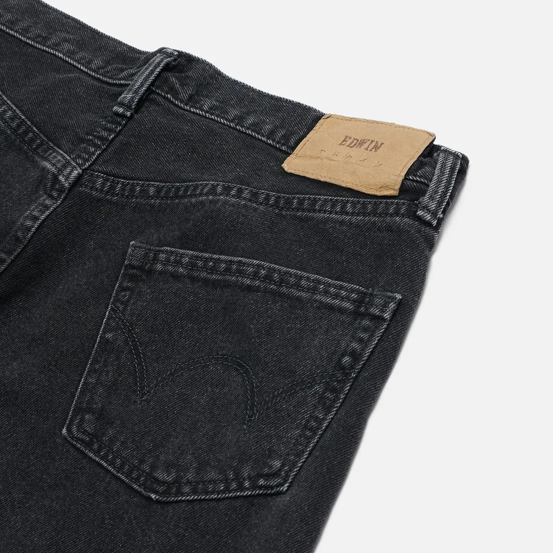 Edwin Мужские джинсы Slim Tapered Kaihara Right Hand Black Denim 13 Oz