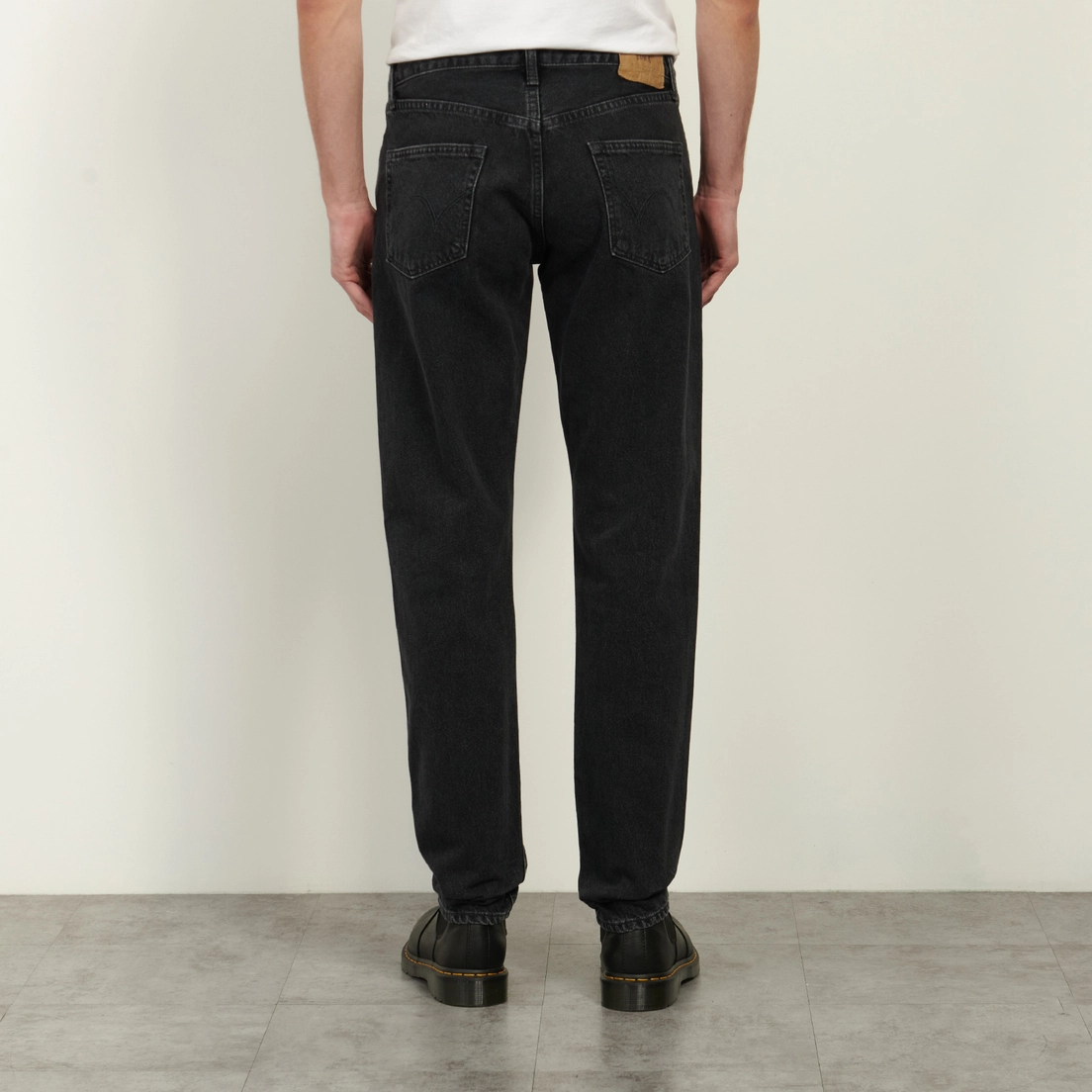 Edwin Мужские джинсы Regular Tapered Kaihara Right Hand Black Denim 13 Oz