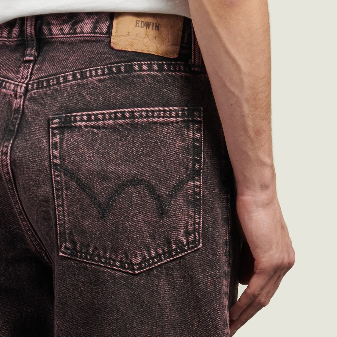 Edwin Мужские джинсы Loose Fit Kaihara Right Hand Black Denim 13 Oz