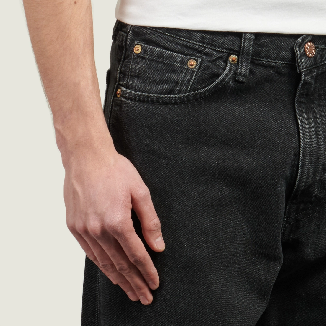 Edwin Мужские джинсы Loose Fit Kaihara Right Hand Black Denim 13 Oz