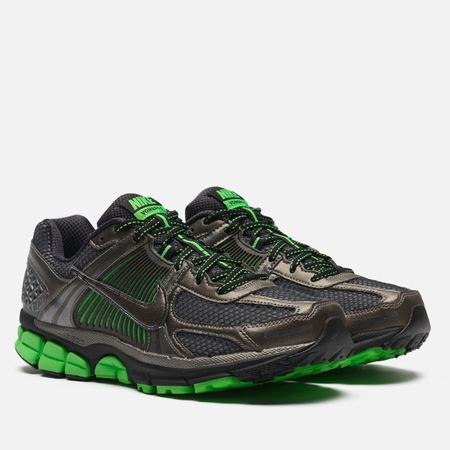 Кроссовки Nike Zoom Vomero 5 SE, цвет серый, размер 42.5 EU