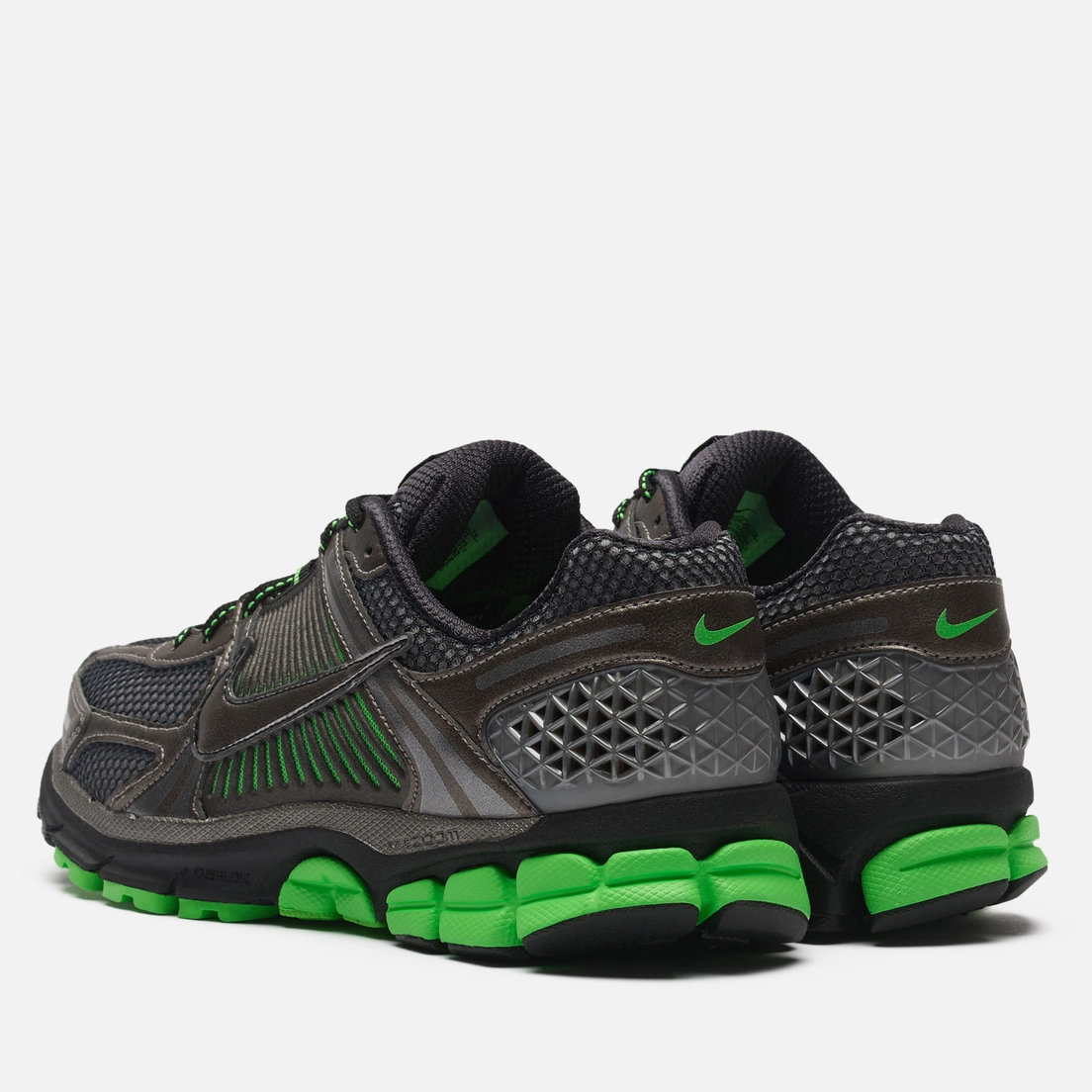 Nike Кроссовки Zoom Vomero 5 SE