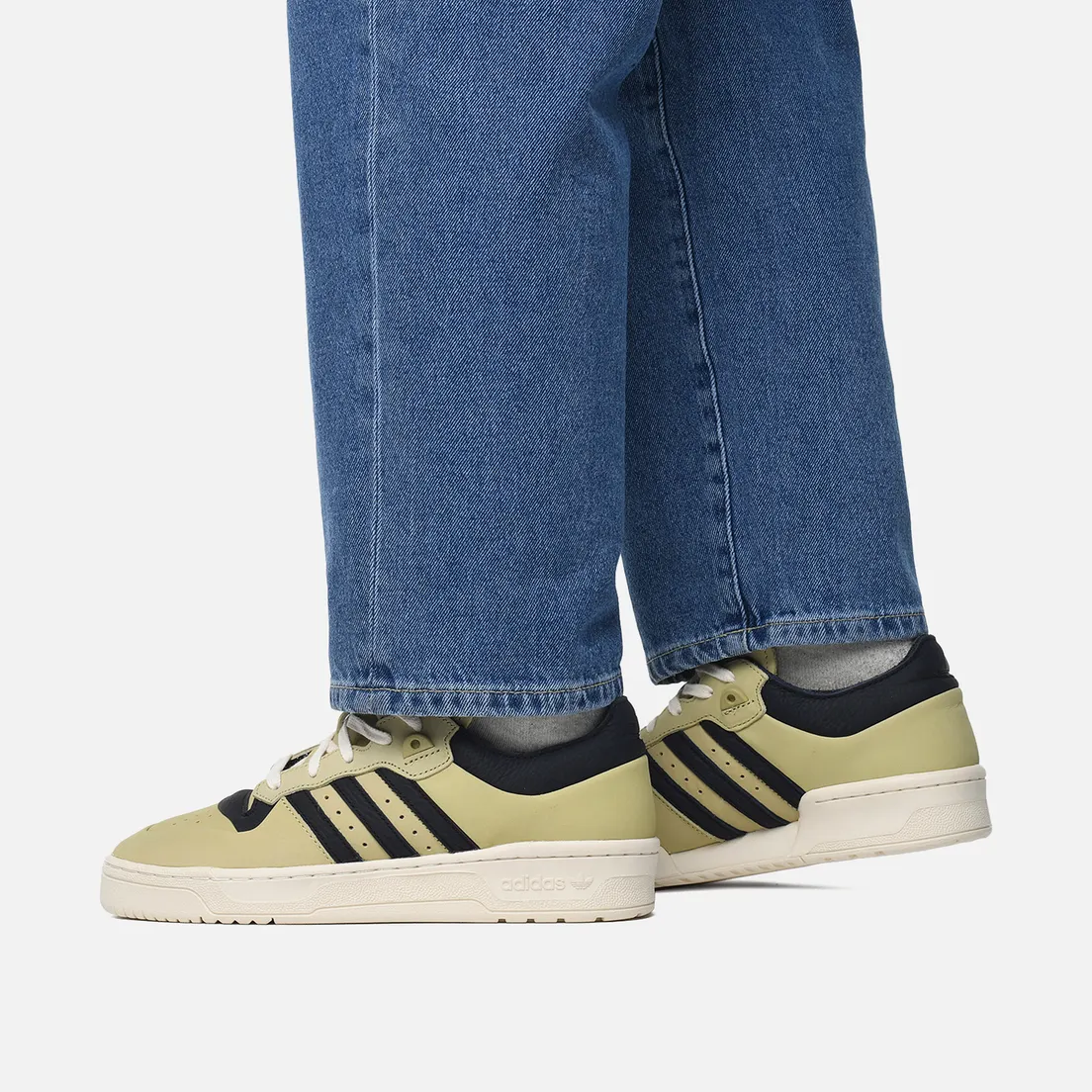 adidas Originals Кроссовки Rivalry 86 Low 001