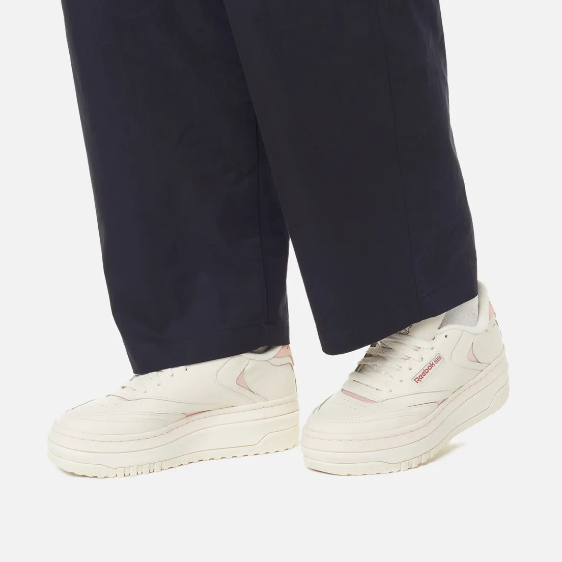 Reebok Женские кроссовки Club C Extra