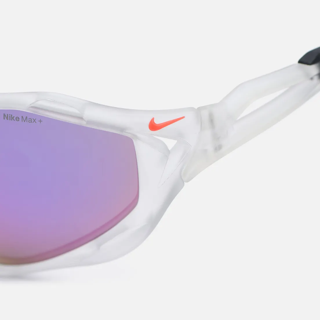 Nike Солнцезащитные очки Zeus Rise