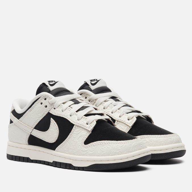 Женские кроссовки Nike Wmns Dunk Low