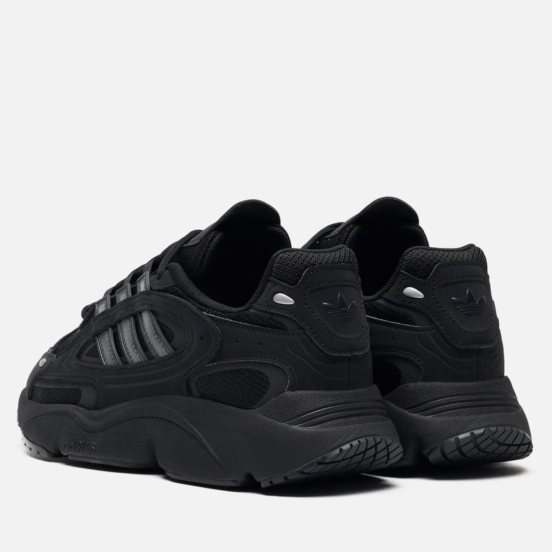 adidas Originals Кроссовки Ozmillen