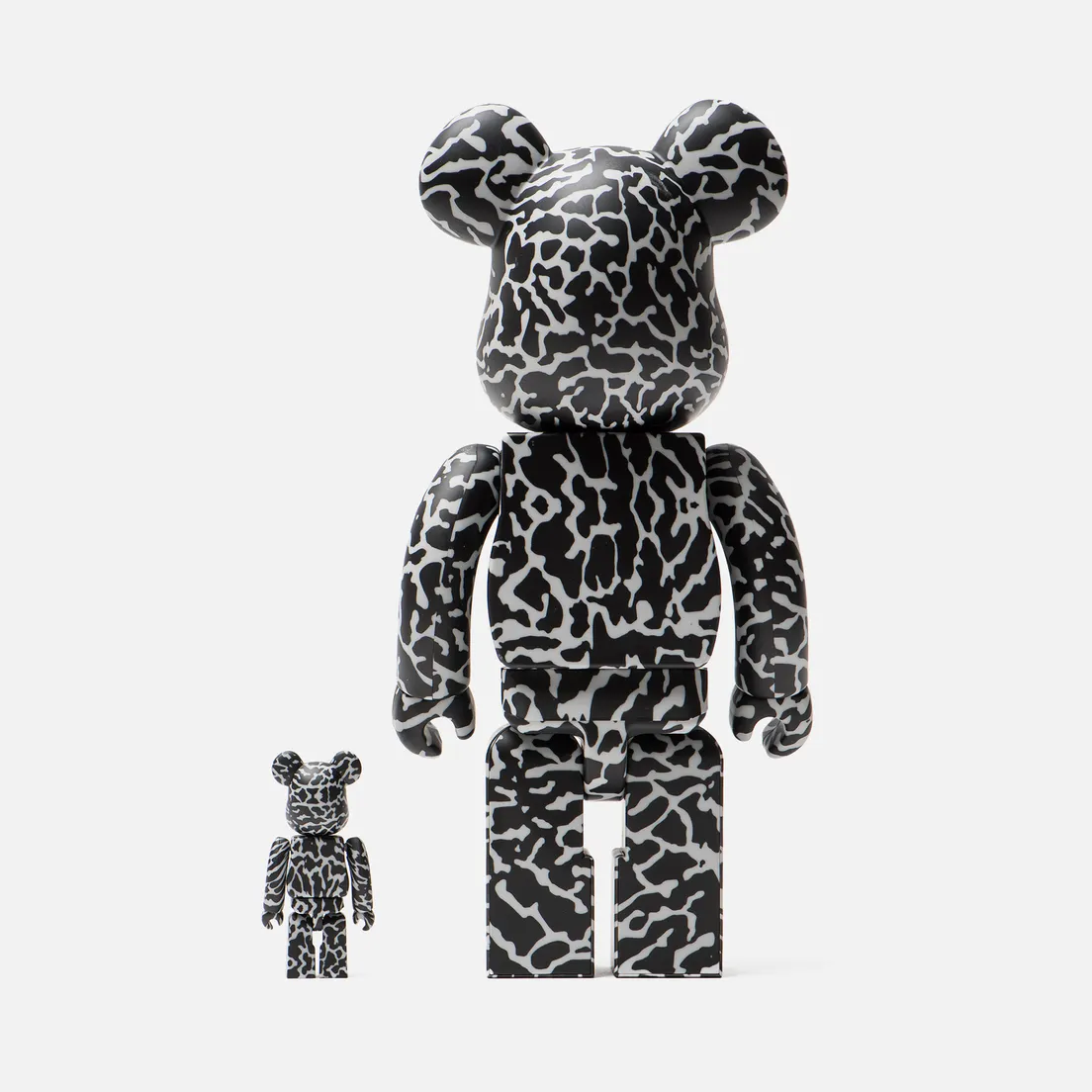 Medicom Toy Игрушка atmos Reverse Elephant 100% & 400%