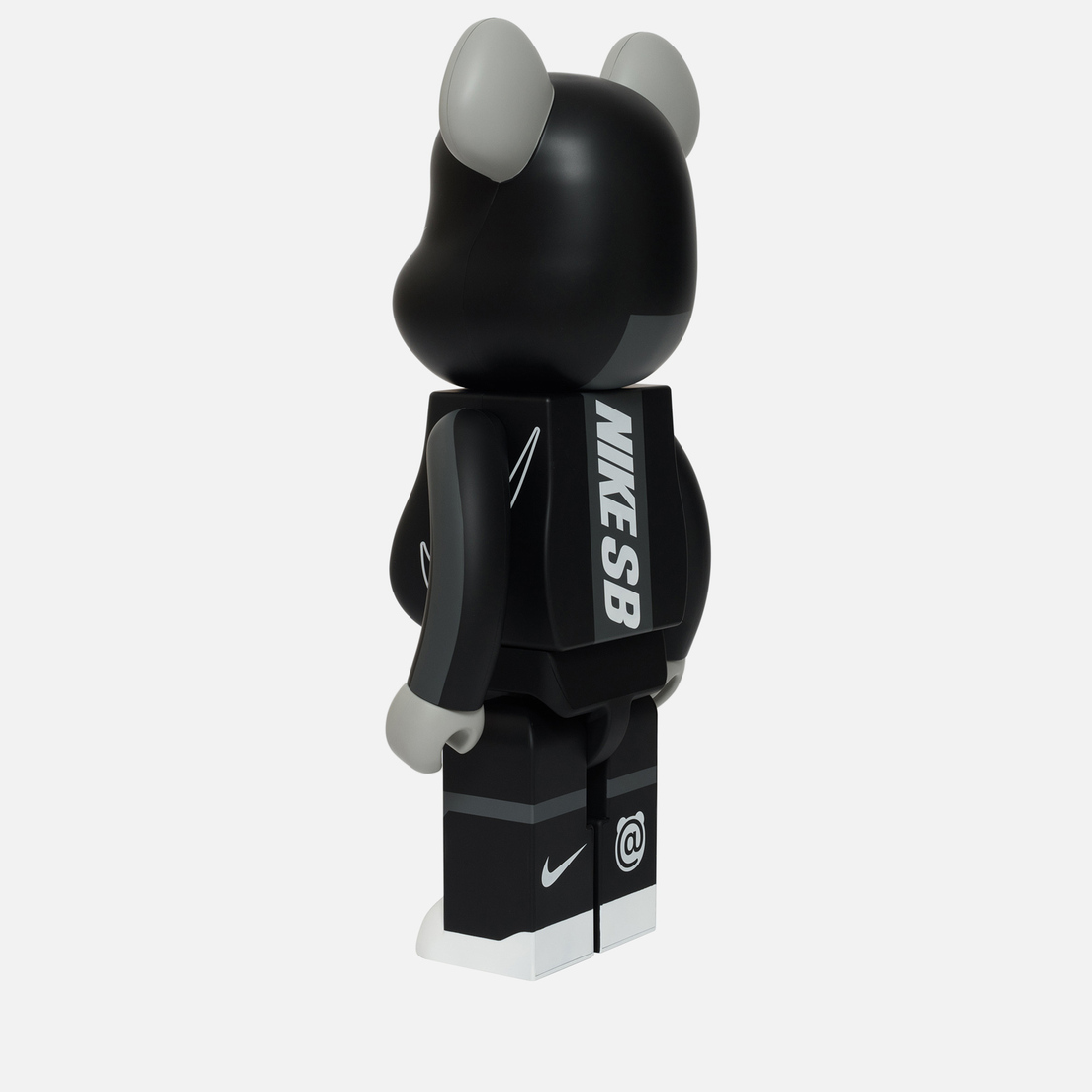 Medicom Toy Игрушка Bearbrick Nike SB Black 1000%