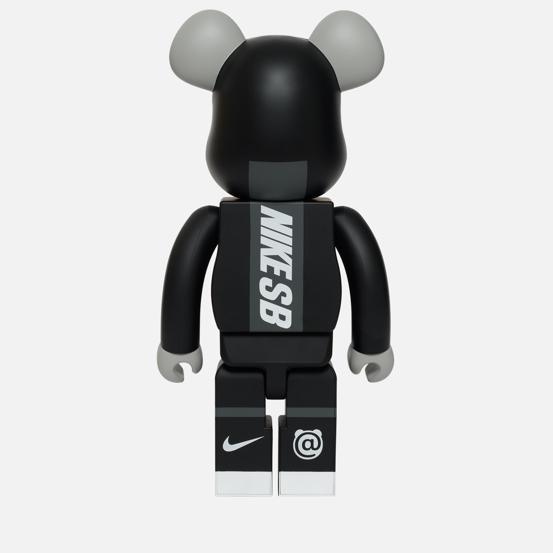 Medicom Toy Игрушка Bearbrick Nike SB Black 1000%