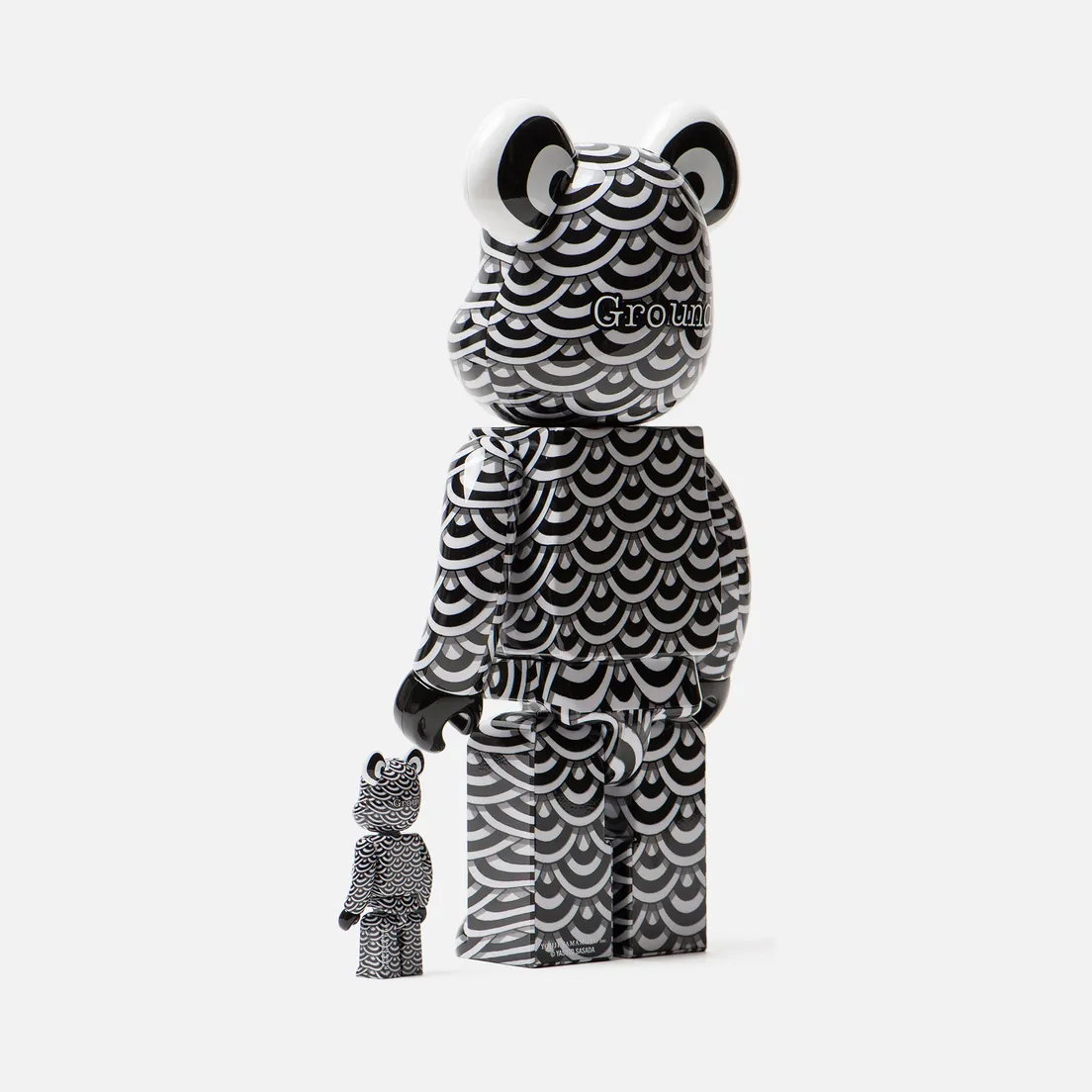 Medicom Toy Игрушка Yasuto Sasada x Ground Y 100% & 400%