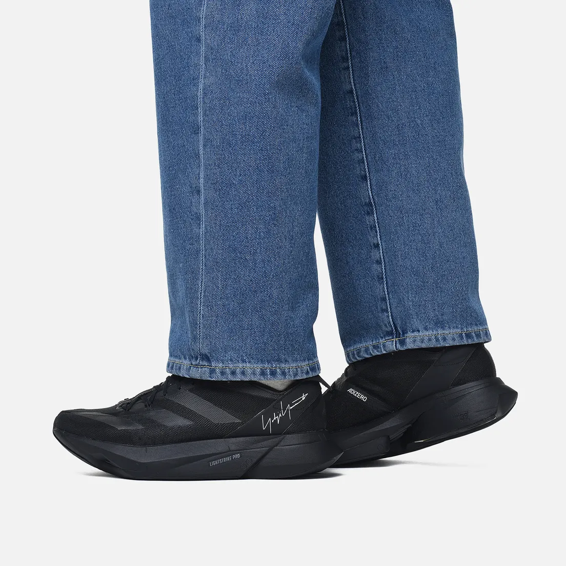 Y-3 Кроссовки Adios Pro 3.0