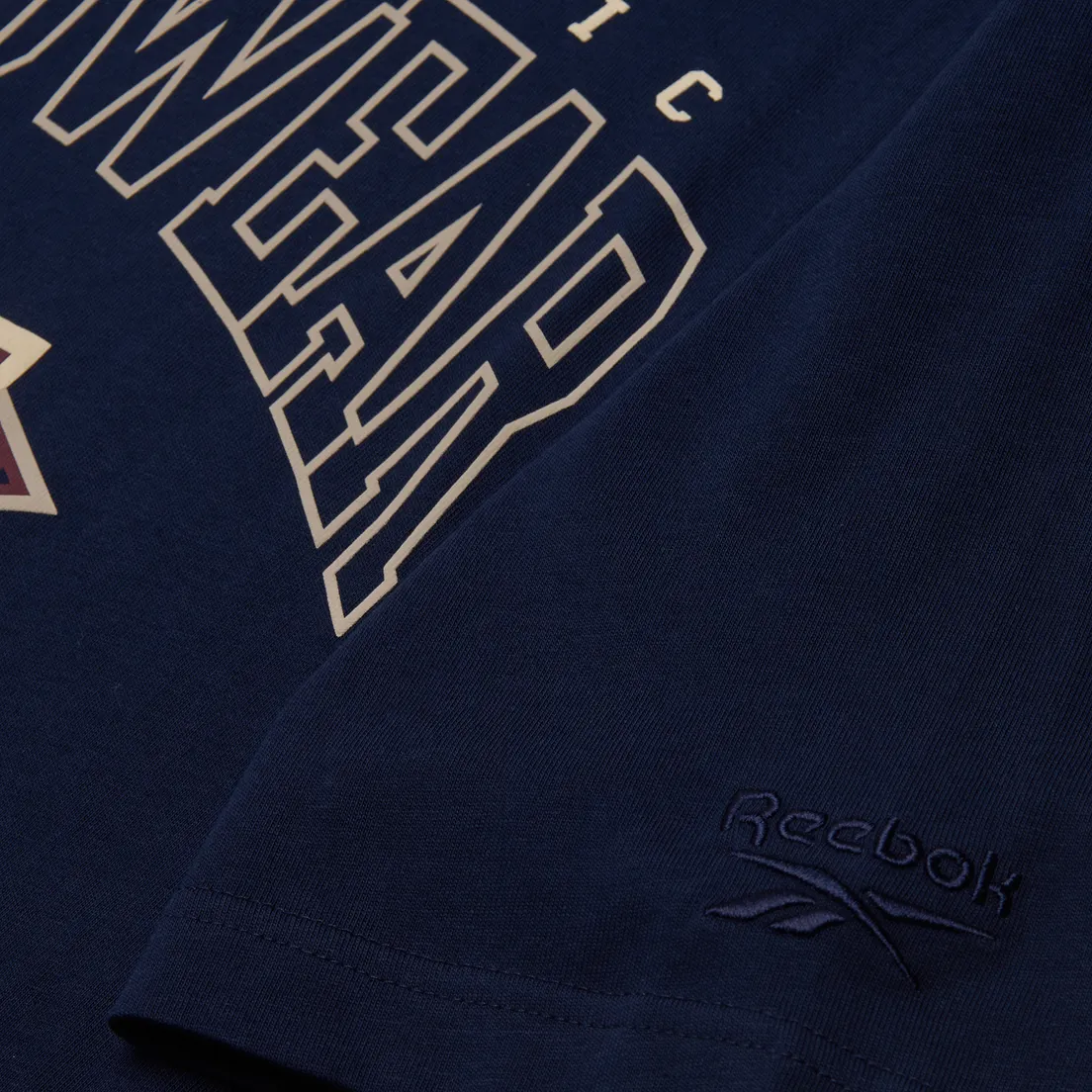 Reebok Мужская футболка Sporting Goods