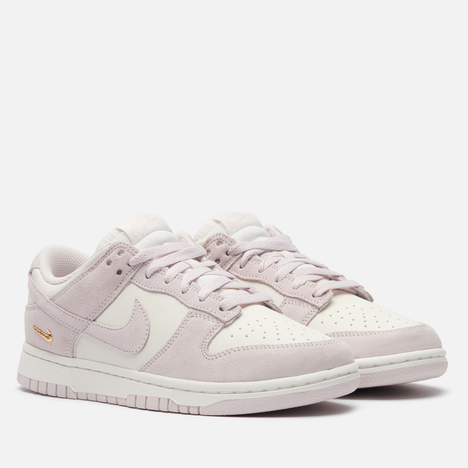 Кроссовки Nike Wmns Dunk Low