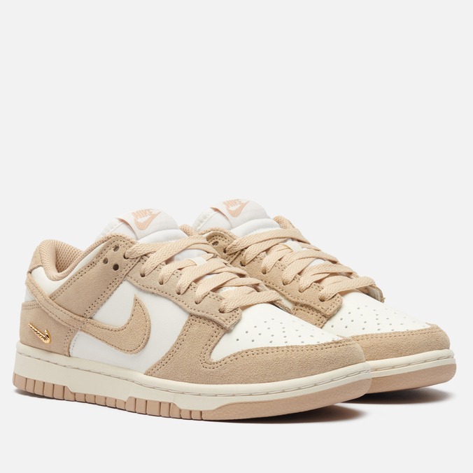 Кроссовки Nike Wmns Dunk Low