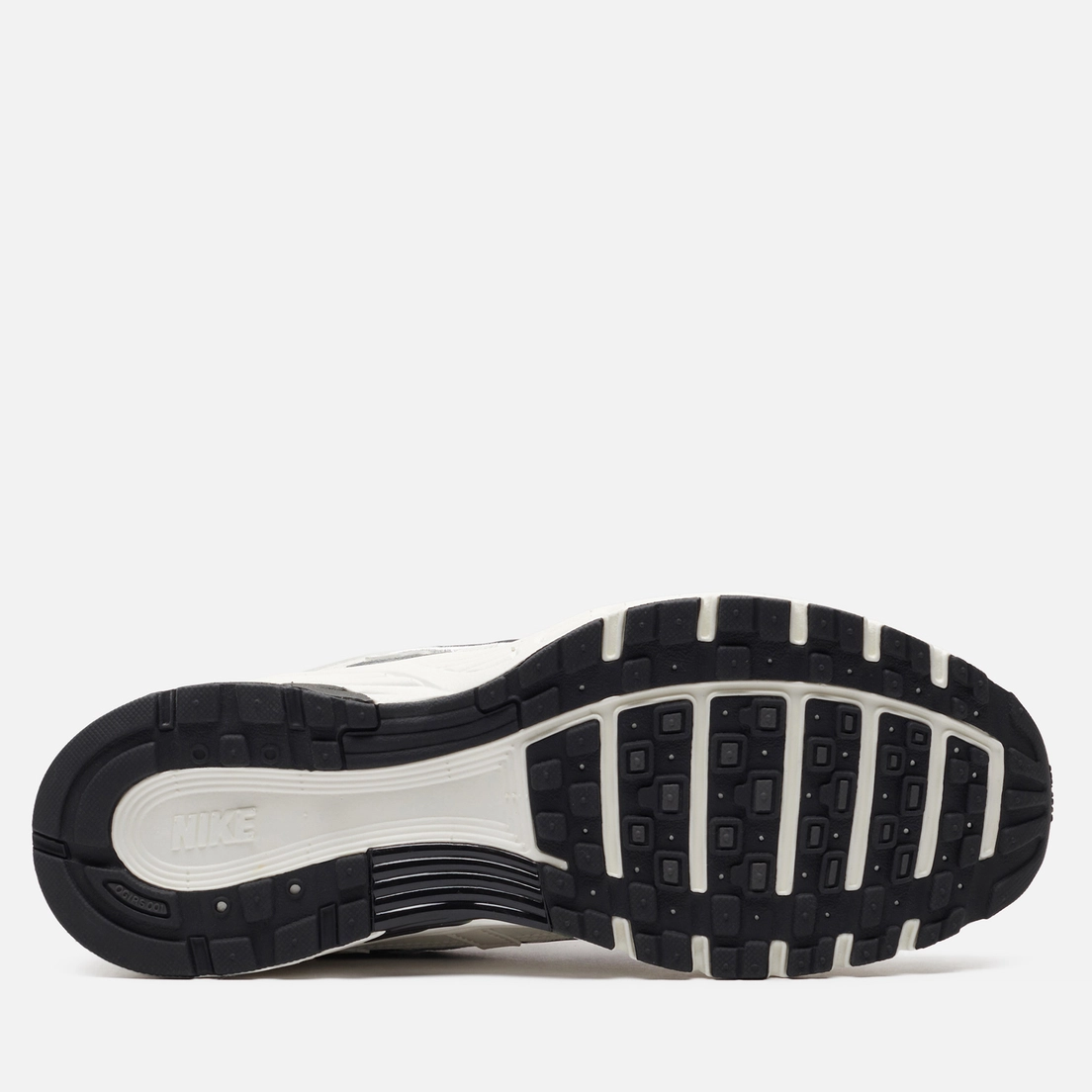 Nike Мужские кроссовки P-6000