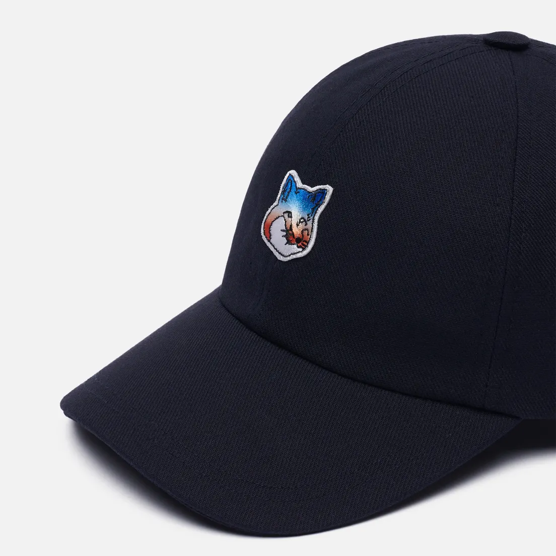 Maison Kitsune Кепка Gradient Fox Head Patch 6P