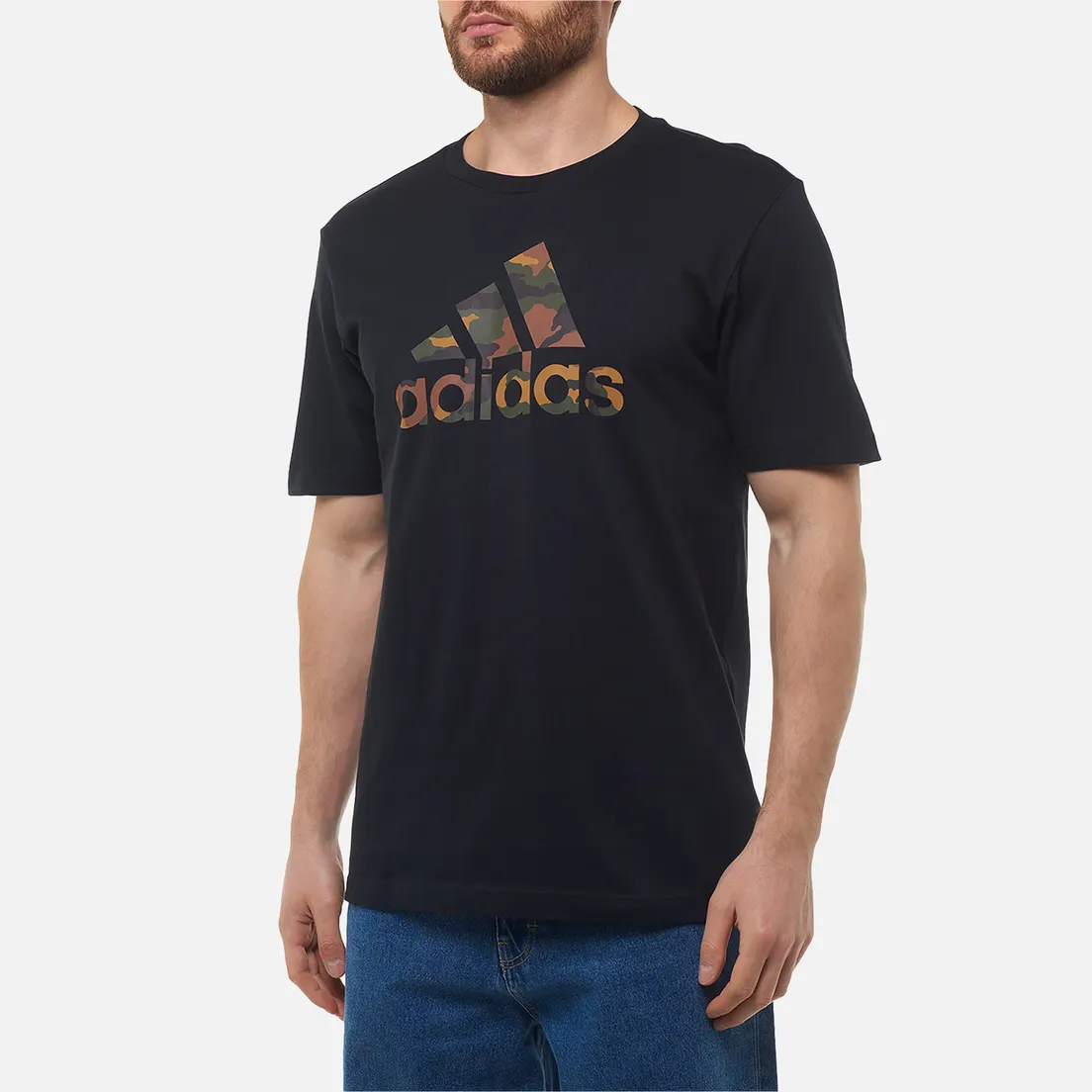adidas Originals Мужская футболка Camo Badge Of Sport Graphic