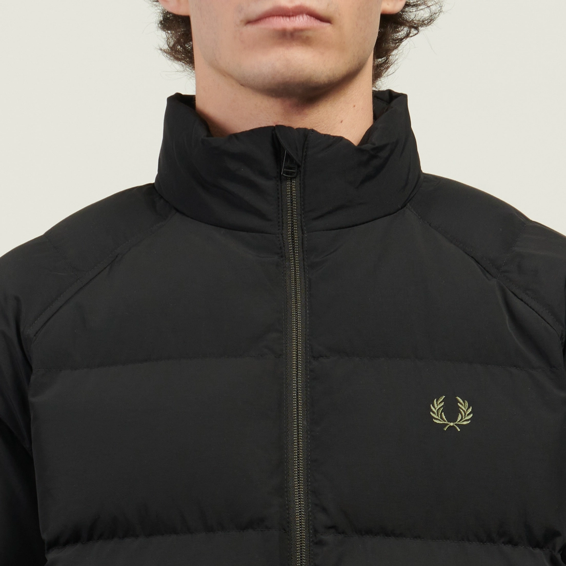 Fred Perry Мужской пуховик Raglan Sleeve Padded