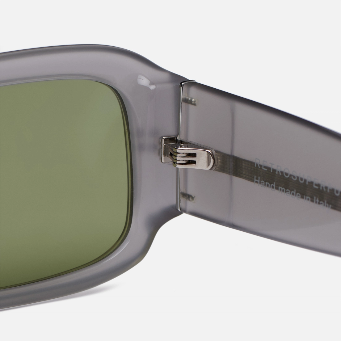 RETROSUPERFUTURE Солнцезащитные очки Etrusco