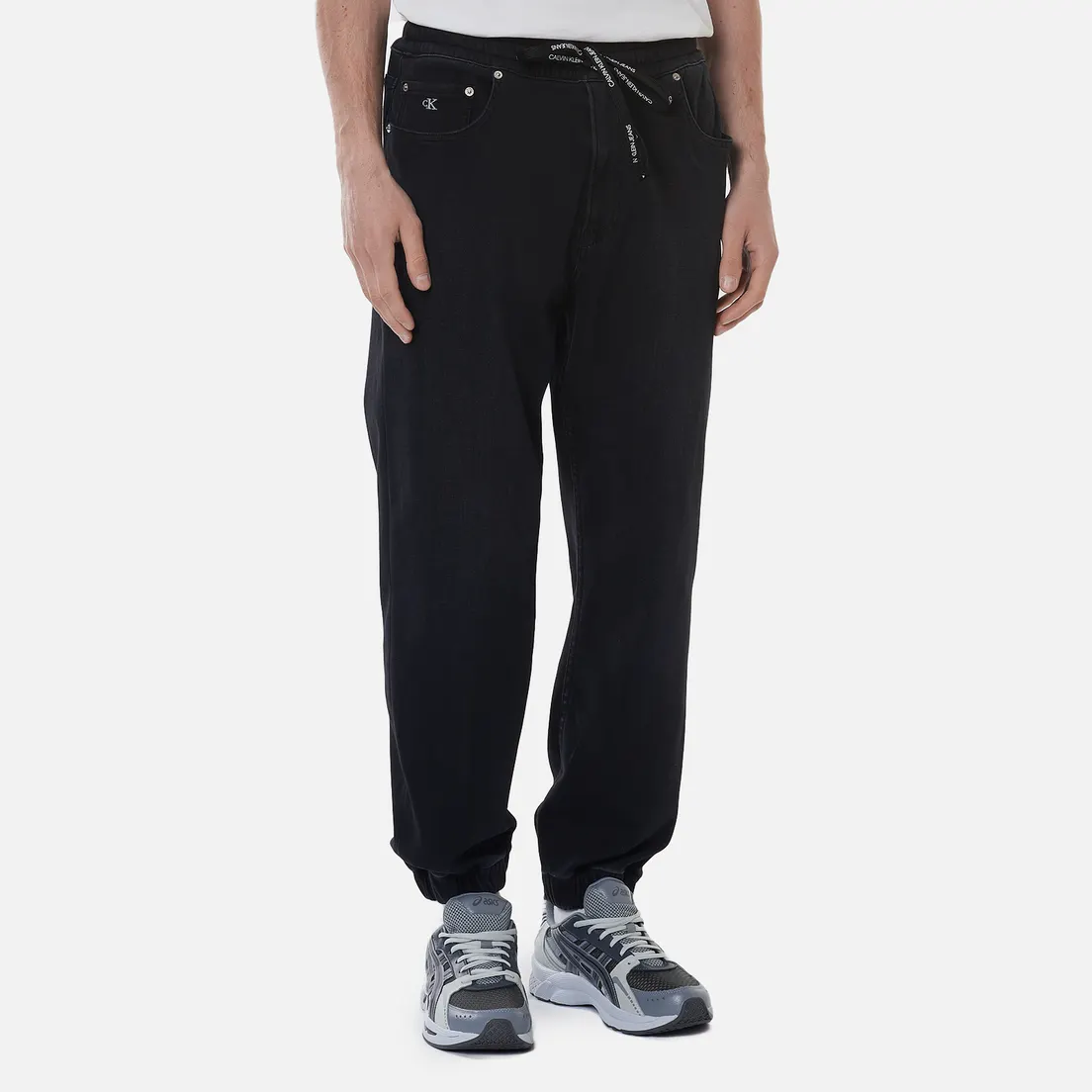 Calvin Klein Jeans Мужские джинсы Jogger