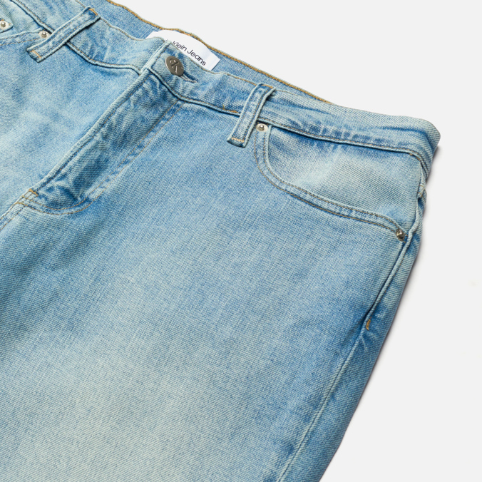 Мужские джинсы Calvin Klein Jeans, цвет голубой, размер 30 J30J3198621AA Dad Medium Rise - фото 2