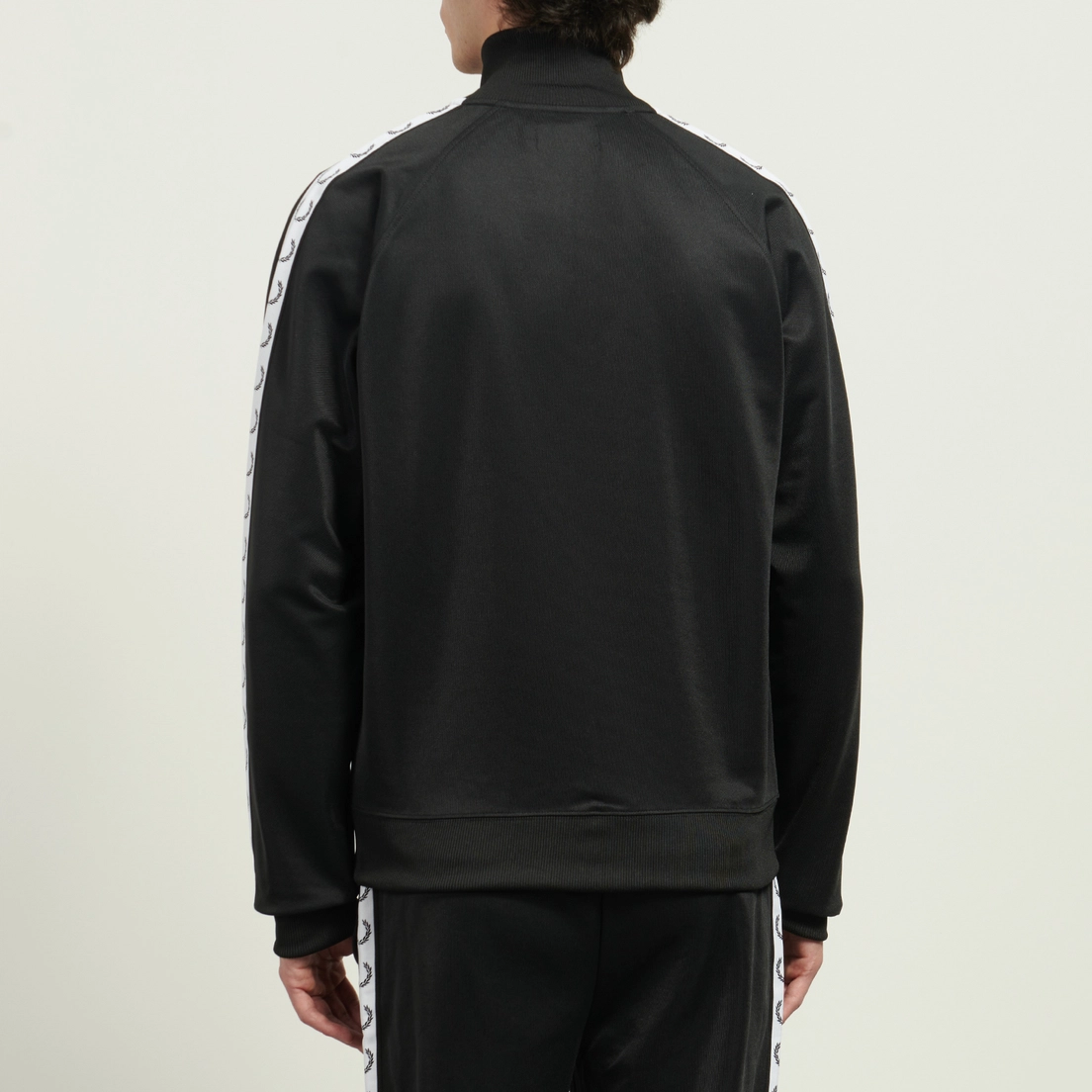 Fred Perry Мужская олимпийка Taped Track