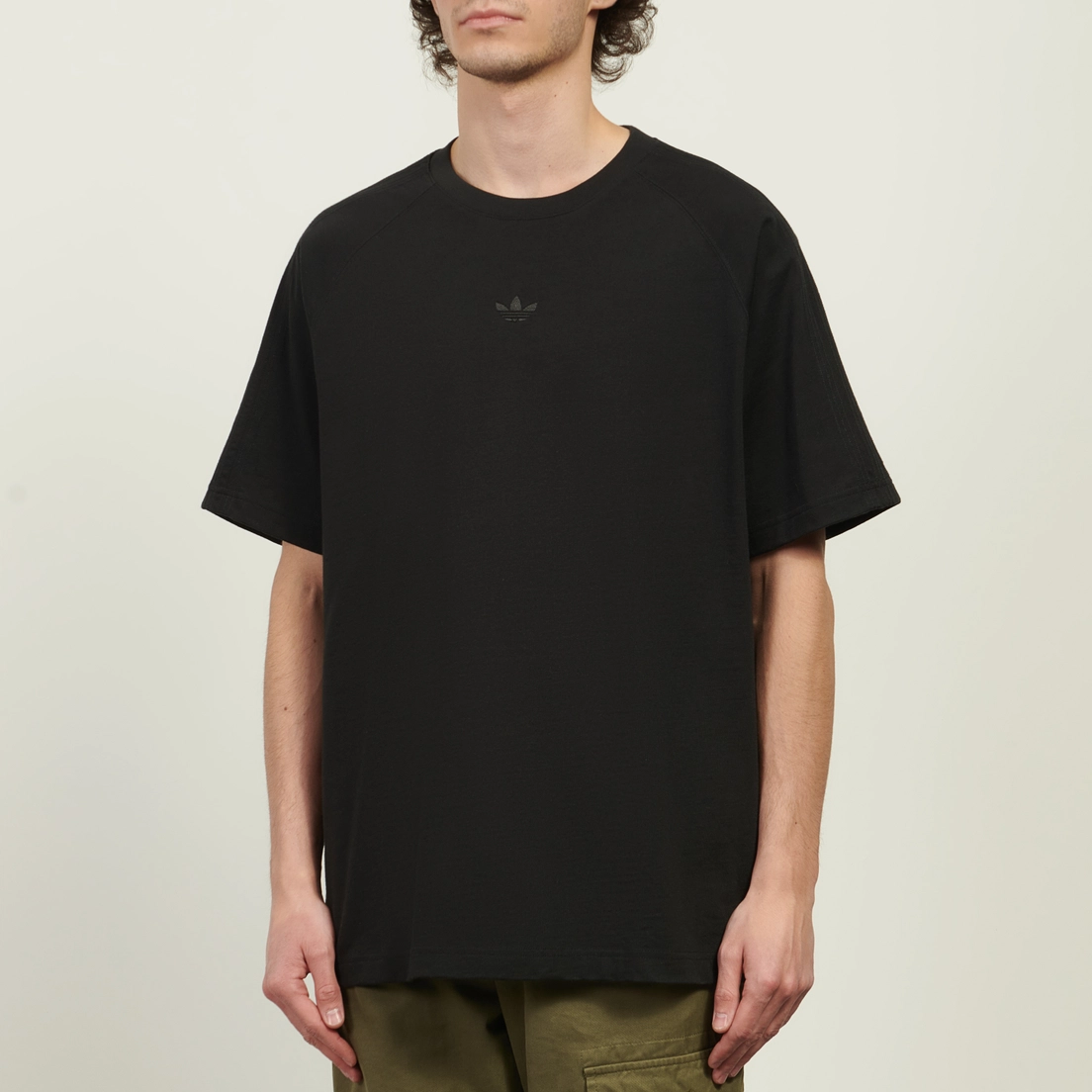 adidas Originals Мужская футболка Premium Essentials