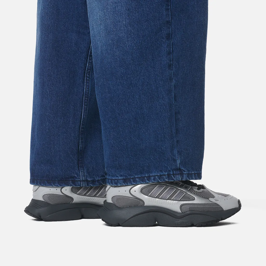 adidas Originals Кроссовки Ozmillen