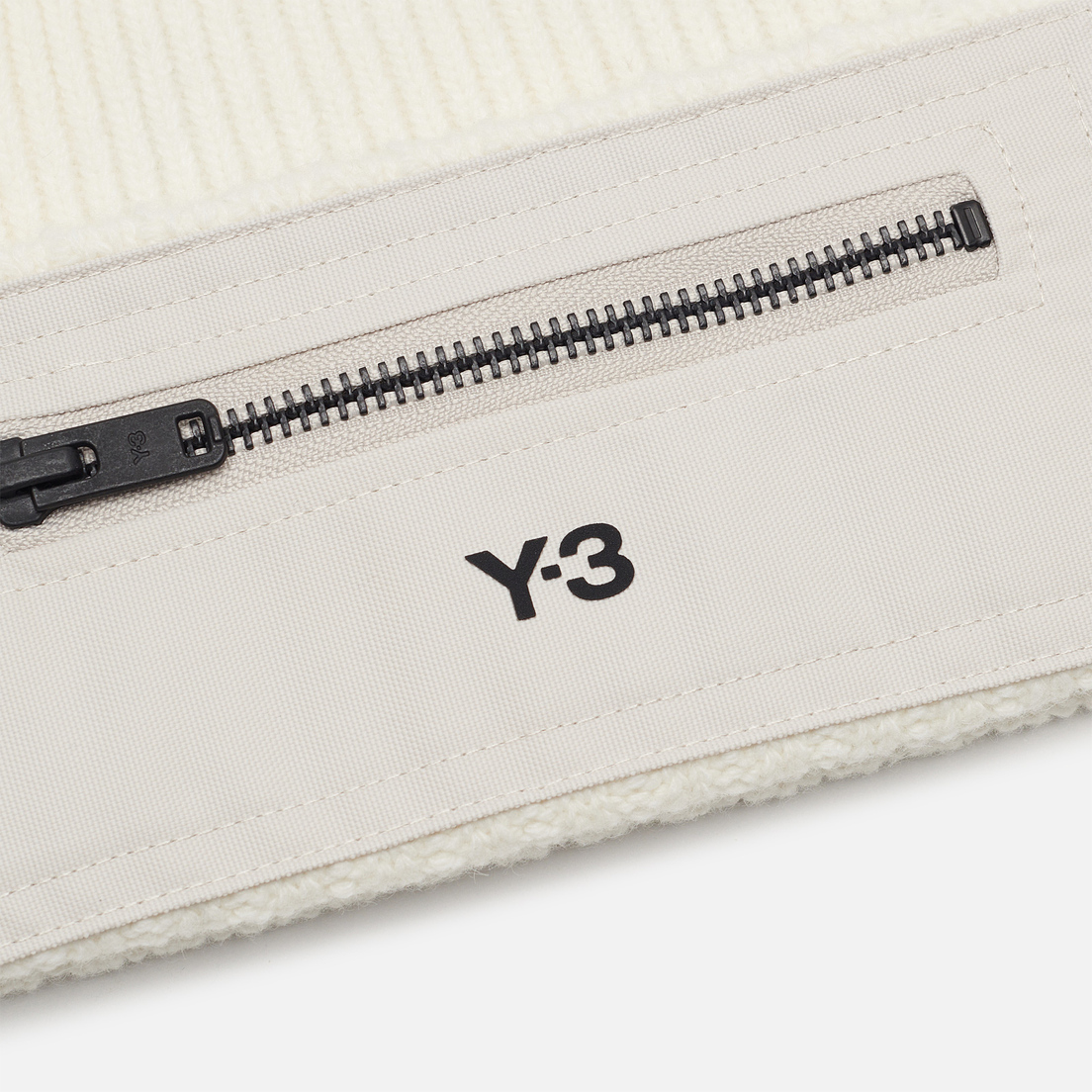 Y-3 Шапка Patch Zip Pocket