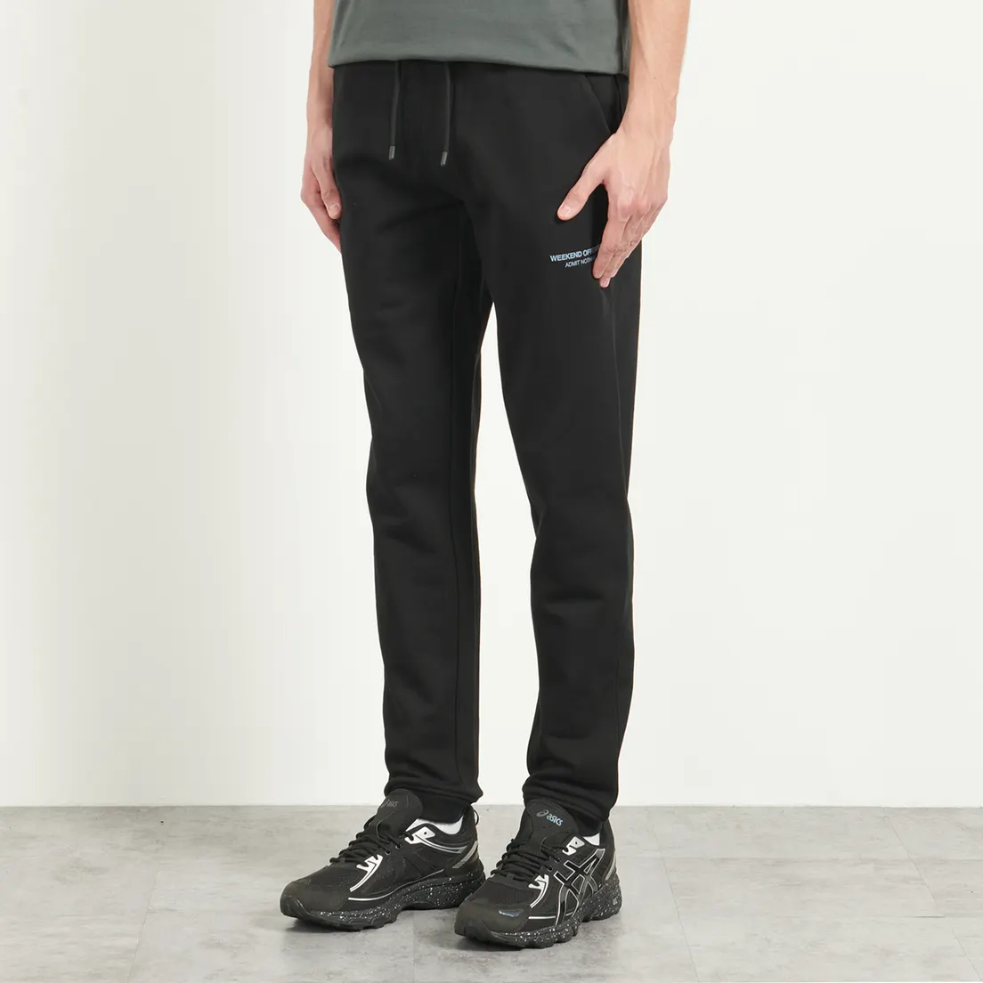 Weekend Offender Мужские брюки Santana
