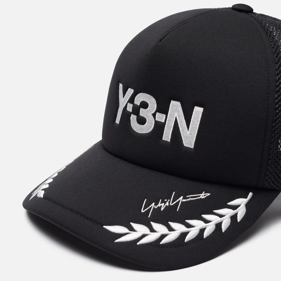 Y-3 Кепка x Neighborhood Trucker