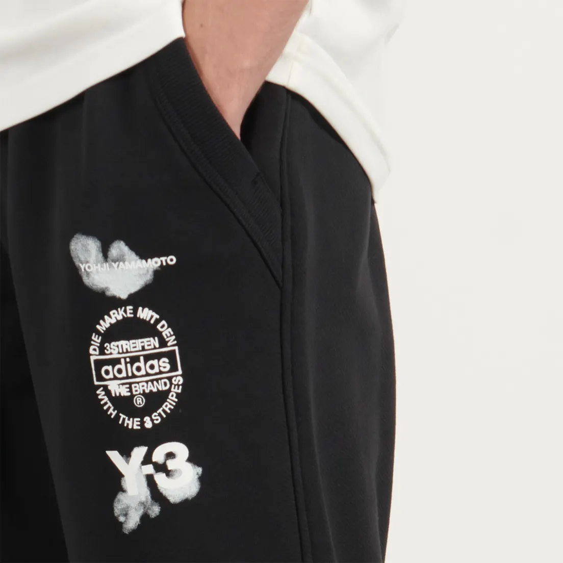 Y-3 Мужские брюки Graphic Stacked Logo Cuffed Track