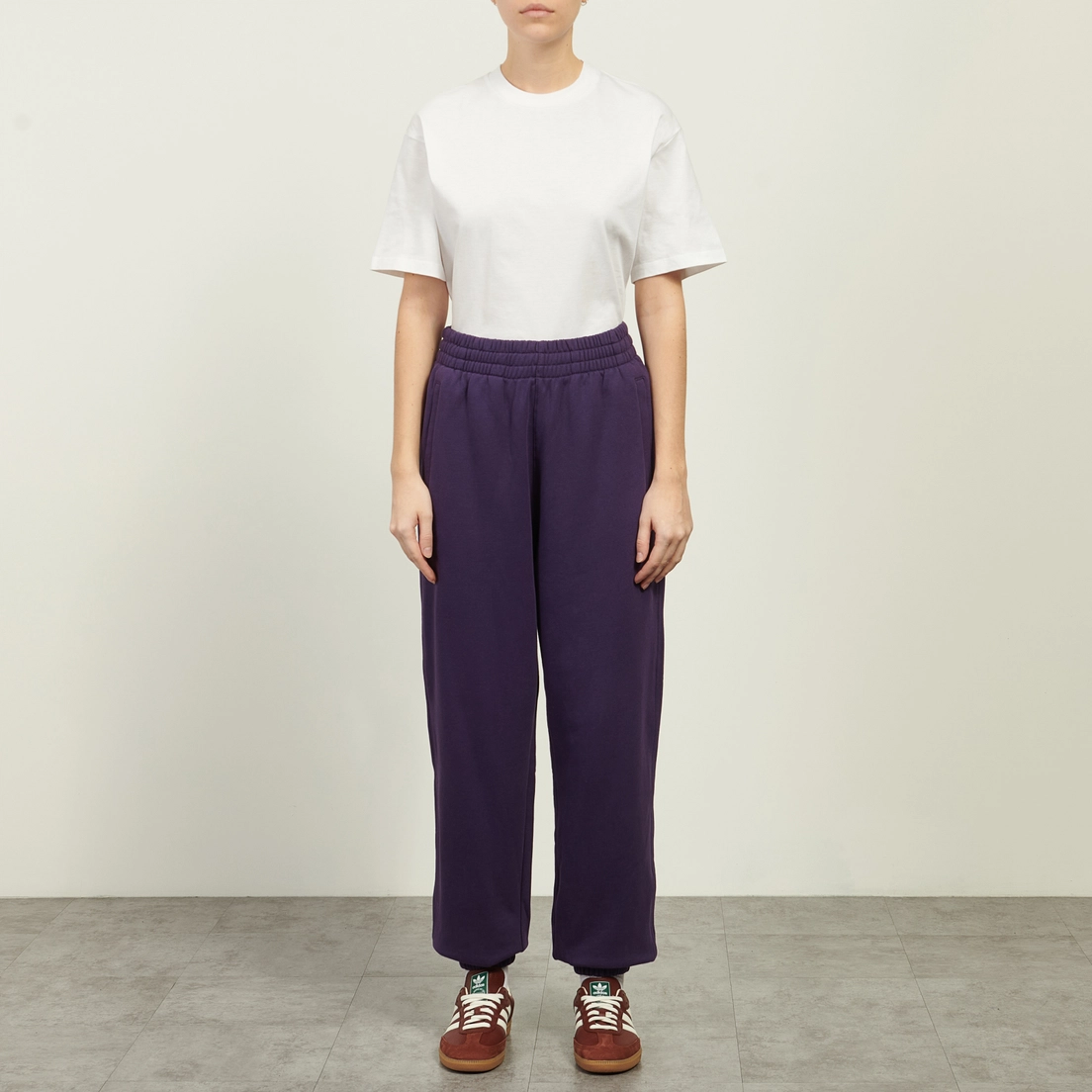 adidas Originals Женские брюки Essential French Terry Jogger