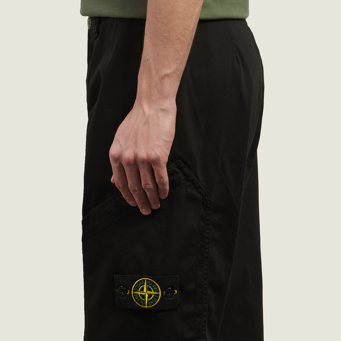 Stone Island Мужские брюки Stretch Organic Cotton Satin Regular Cargo