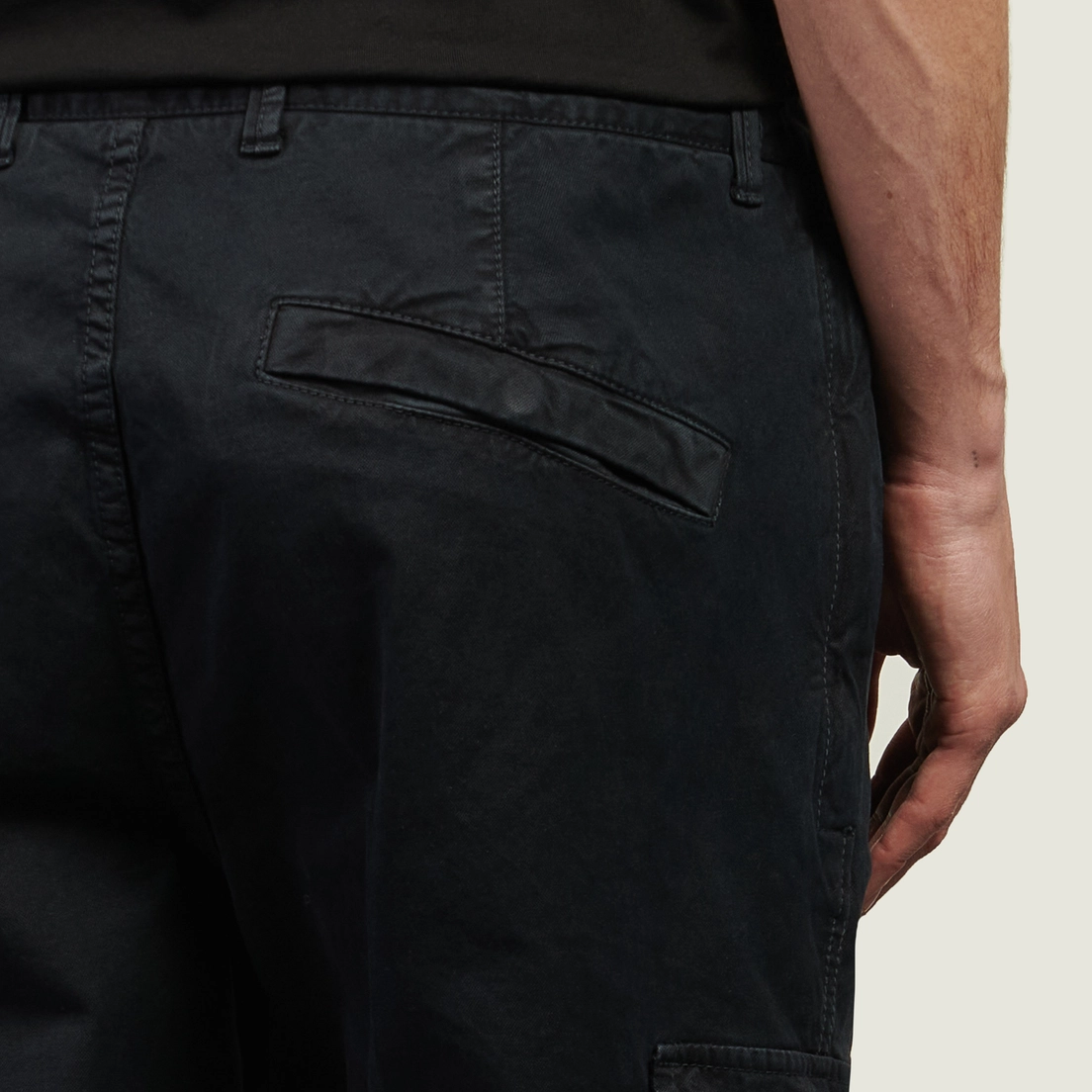 Stone Island Мужские брюки Stretch Organic Broken Twill Cotton Old Effect Slim