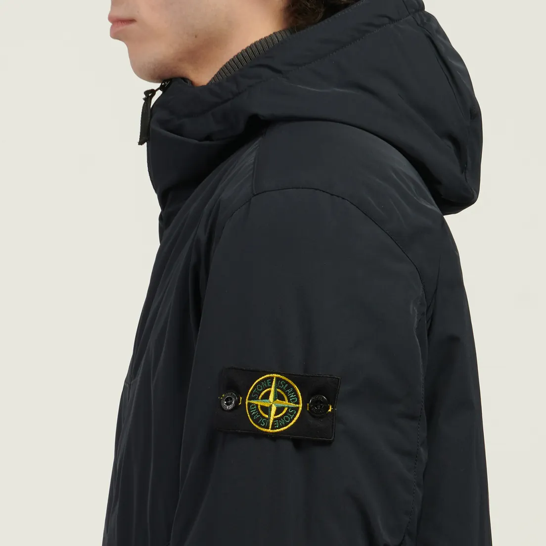 Stone Island Мужская демисезонная куртка Micro Twill Padded Hooded
