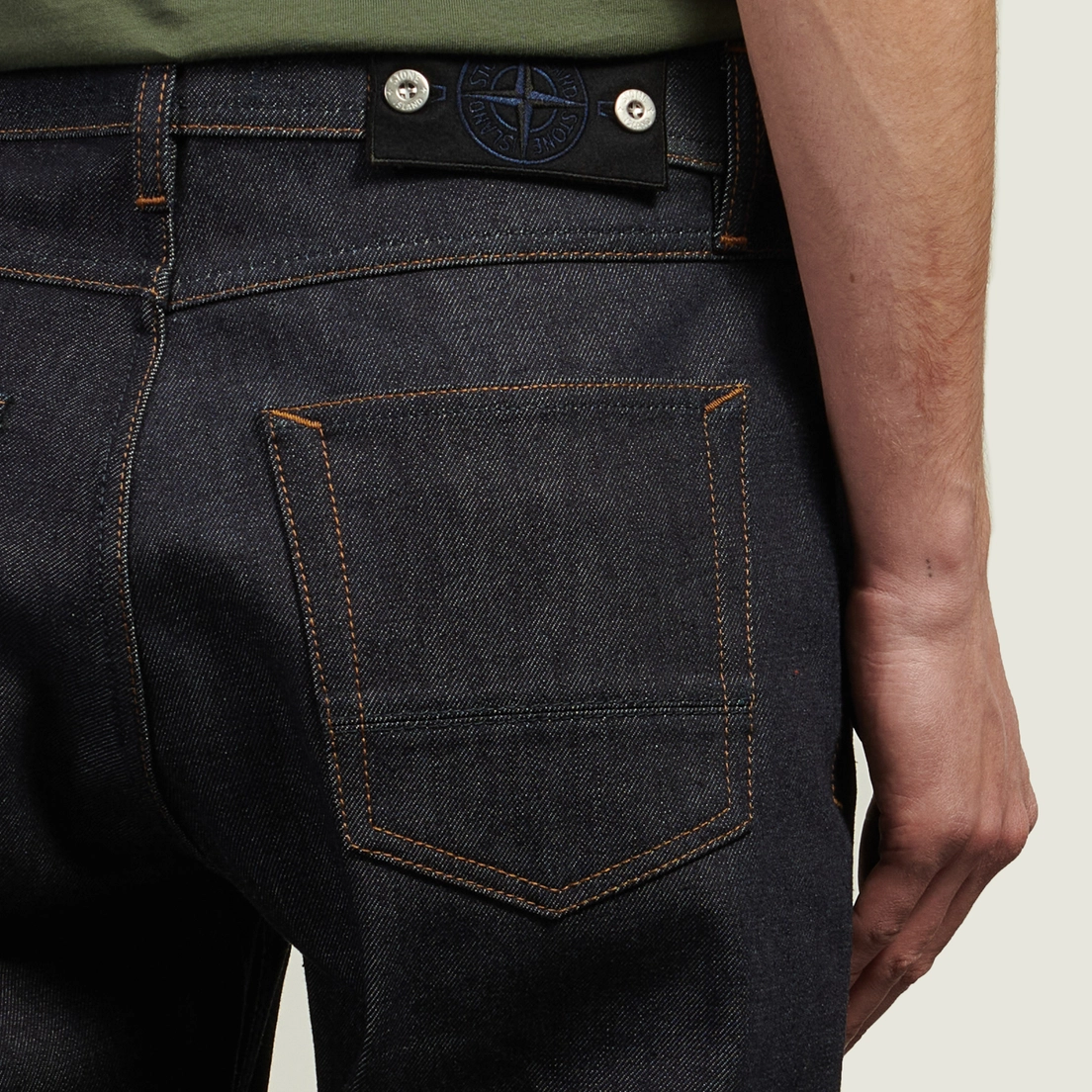 Stone Island Мужские джинсы Indigo Denim-Raw 13.5 Oz Regular