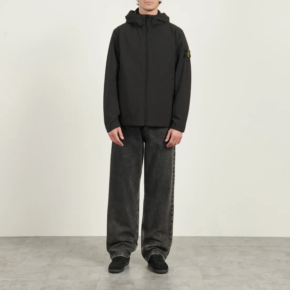 Stone Island Мужская демисезонная куртка Soft Shell-R E.Dye Hooded