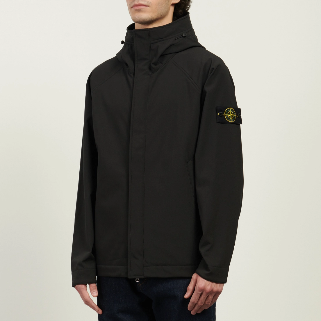 Stone Island Мужская демисезонная куртка Soft Shell-R E.Dye Hooded