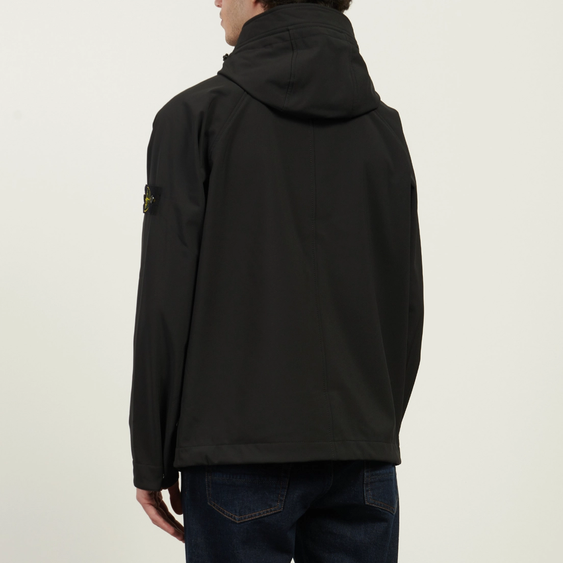 Stone Island Мужская демисезонная куртка Soft Shell-R E.Dye Hooded