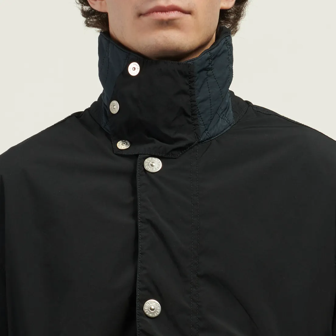 Stone Island Мужская демисезонная куртка Light Compact Touch Poly-TC