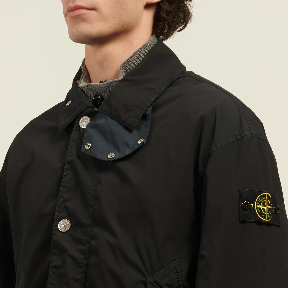 Stone Island Мужская демисезонная куртка Light Compact Touch Poly-TC