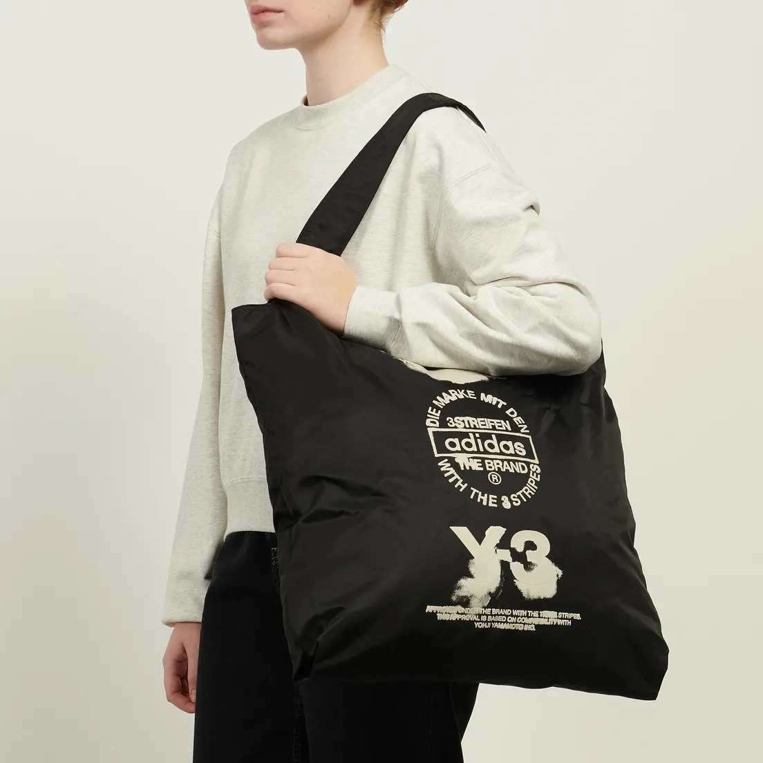 Y-3 Сумка Tote Stacked Logo