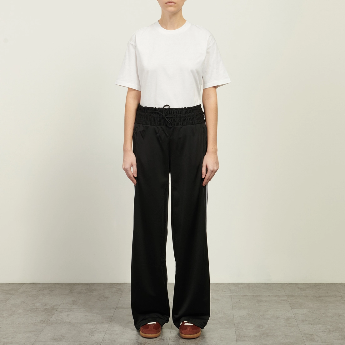 adidas Originals Женские брюки Smocked Firebird Track