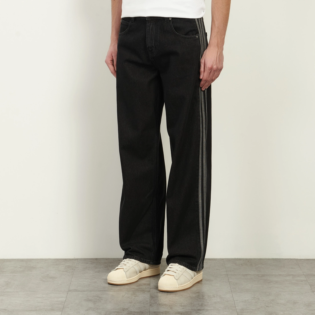 adidas Originals Мужские джинсы Firebird