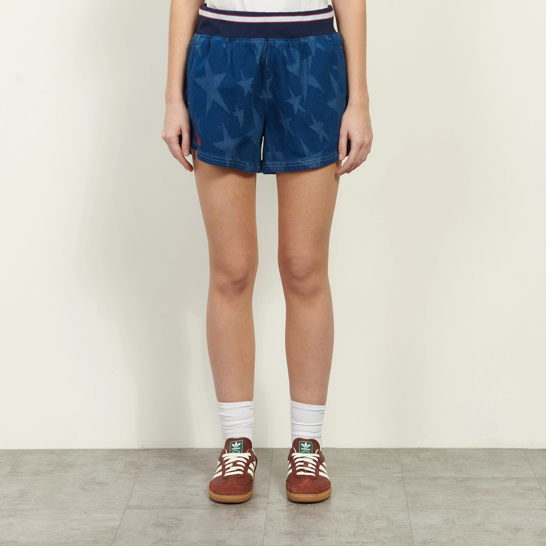 adidas Originals Женские шорты Varsity