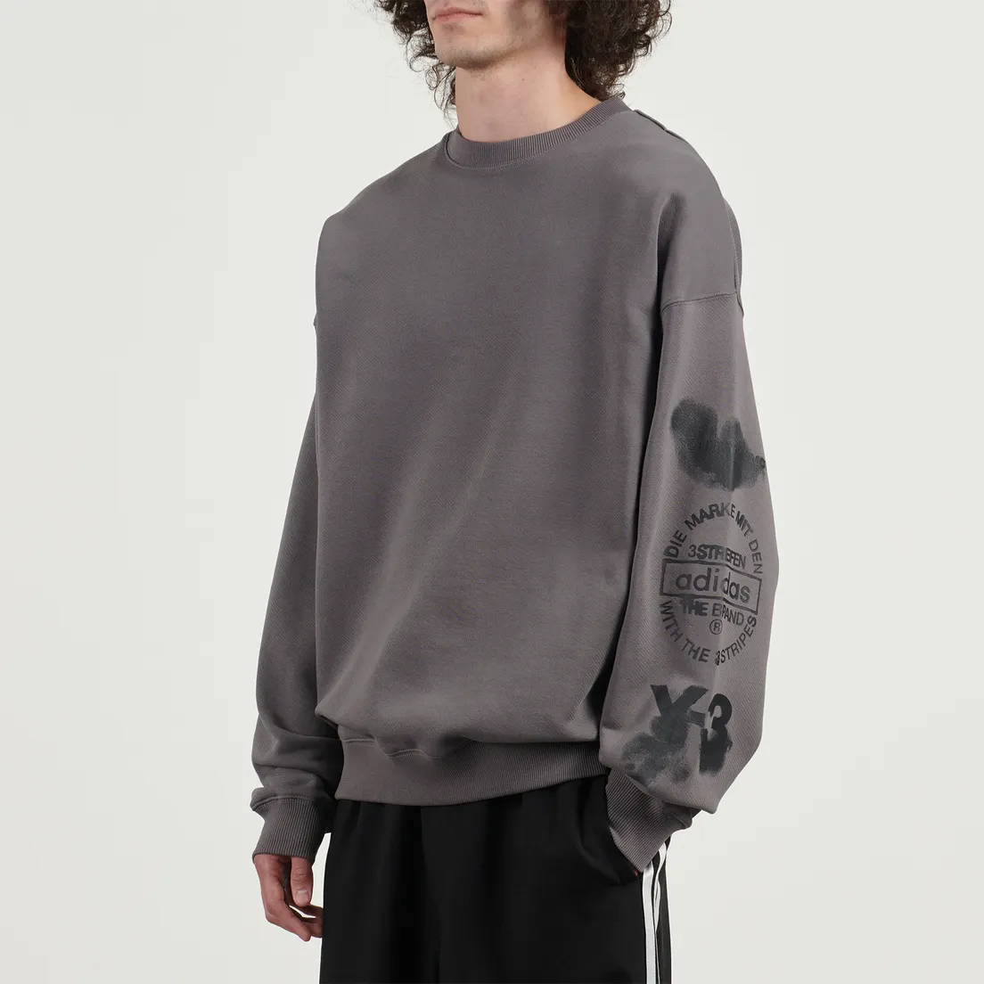 Y-3 Мужская толстовка Graphic Stacked Logo Crew