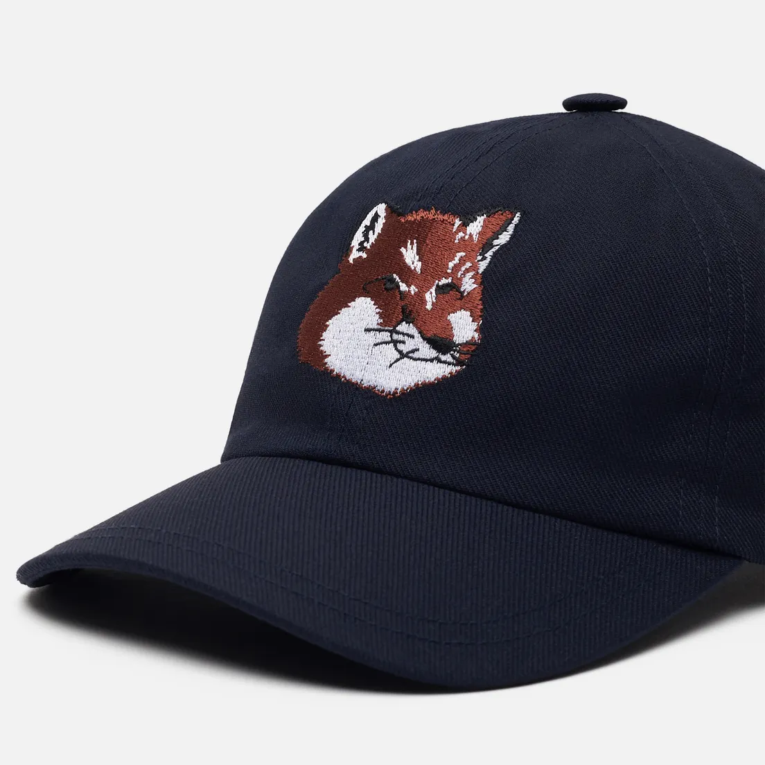 Maison Kitsune Кепка 6P Large Fox Head Embroidery